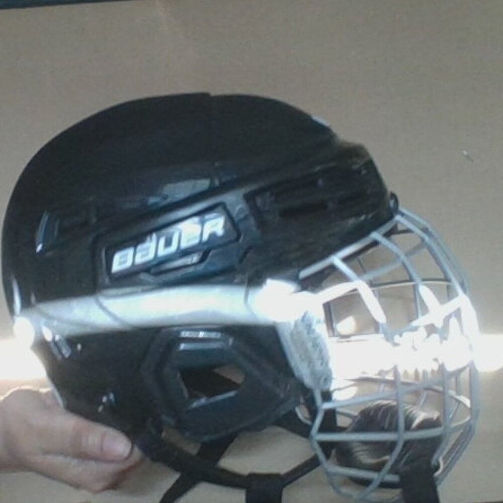 BAUER helmet with cage